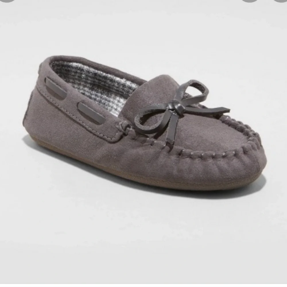 Toddler Boys' Carter Moccasin Slippers - Cat & Jack Gray
